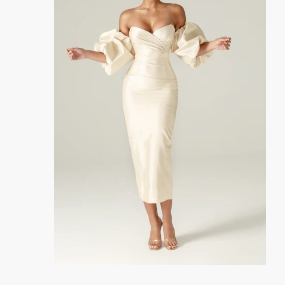Tiffany Dupioni Puff Sleeve Maxi Dress
(Beige)